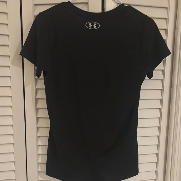 Under Armour Black Fitted Short Sleeve Tee - Picture 6 of 9